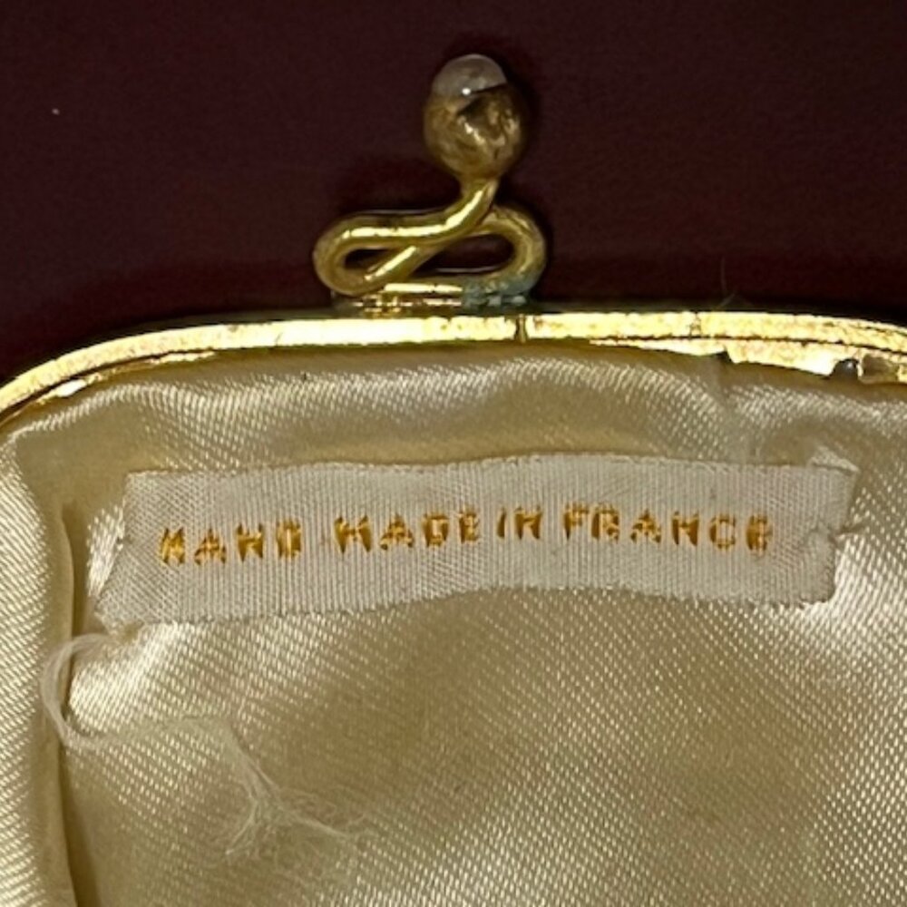 French White Beaded Embroidered Floral Pearl Kiss Lock Hinged Change Purse 4" - Picture 4 of 16
